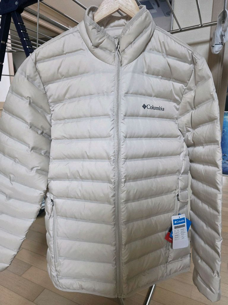 컬럼비아 남성 경량 패딩 WE9860 아이보리 L사이즈--2