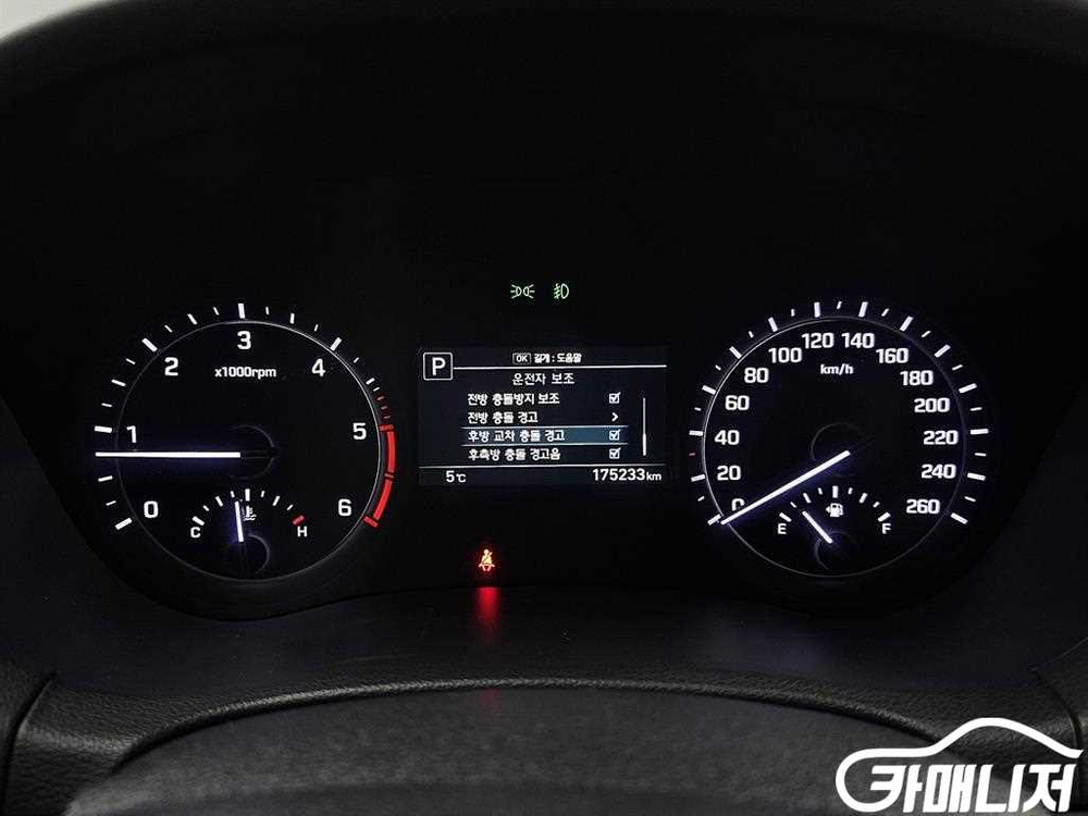 [제네시스]G80 2.2D AWD 프리미엄 럭셔리 (5인승) #2026년특가--7