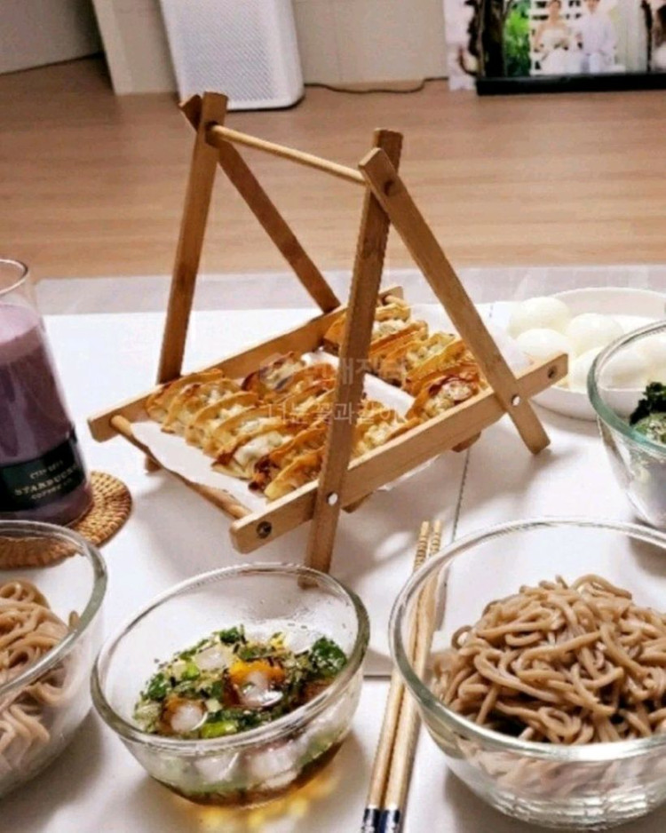 예쁜 플레이팅 그릇 이미지