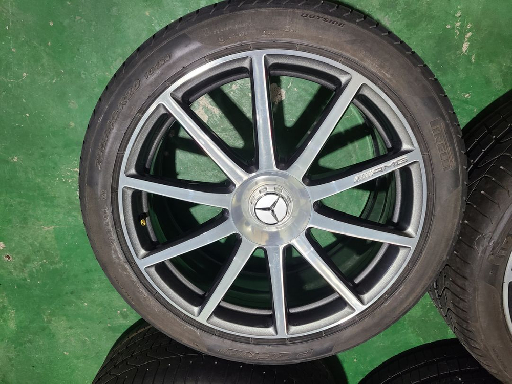 벤츠 S클래스 W222 S63 20인치 휠타이어 팝니다--2