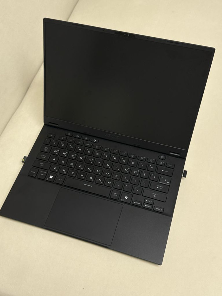 ASUS TUF Gaming A14 RTX4060 FA401UV-RG025--1