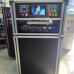 이동식 S70L 모니터형 이동식 노래방기계 세트 판매합니다.(2년 3월 신곡)
