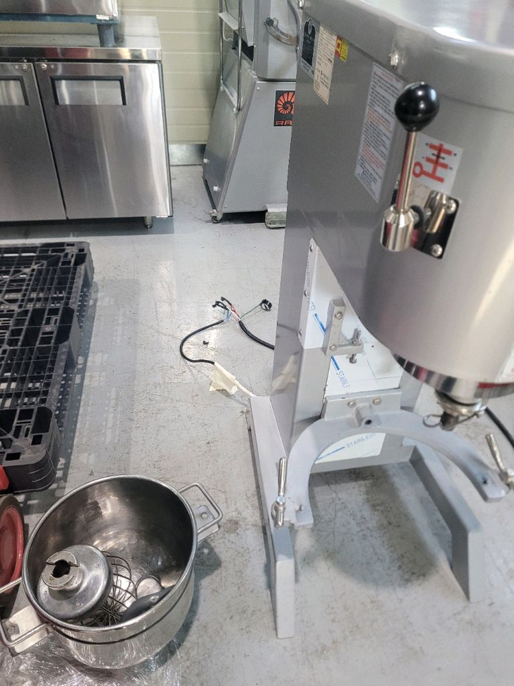 영송14인치버티컬믹서--1