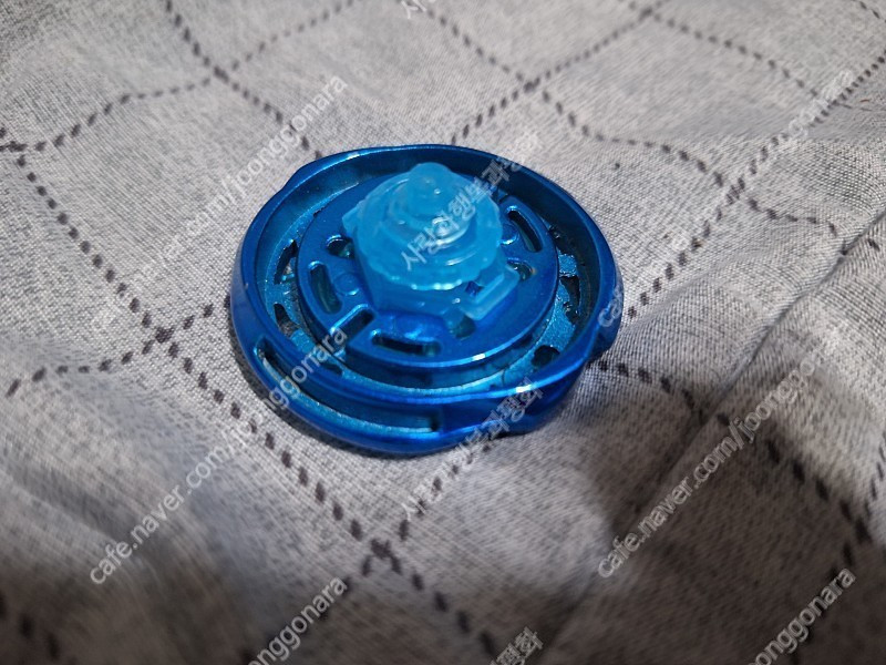 메탈파이트 베이블레이드 번 피닉스 블리자드 이미지