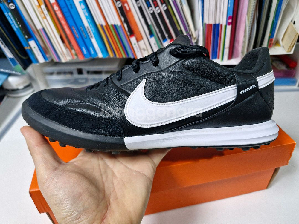 나이키 프리미어3 tf--2