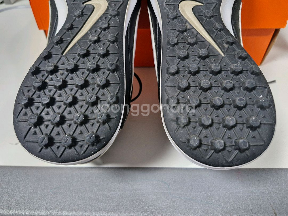 나이키 프리미어3 tf--7