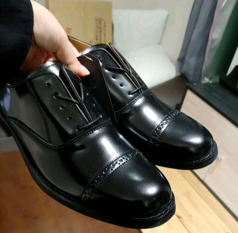 중고 남자 정장구두 이미지