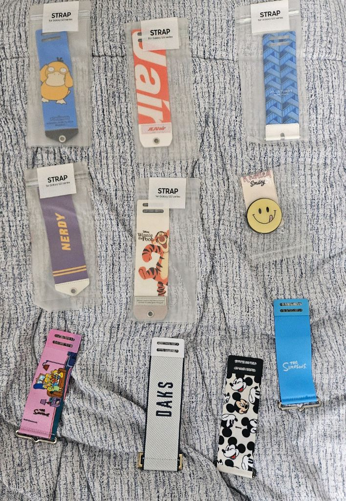 (미개봉, 새상품!! 1개당 6900원 꼴) 삼성 갤럭시 s시리즈, z플립, z폴드시리즈 스트랩 13종 일괄 판매--0