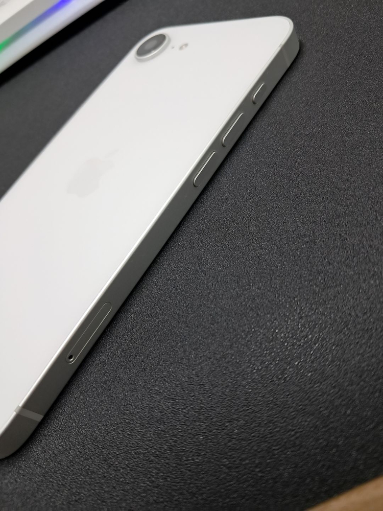 아이폰16E 256기가 화이트 배터리성능100% 공기계 중고폰 최저가 알뜰폰 서브폰--5