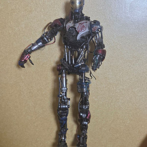 가격최종 .핫토이 울트론 마크1