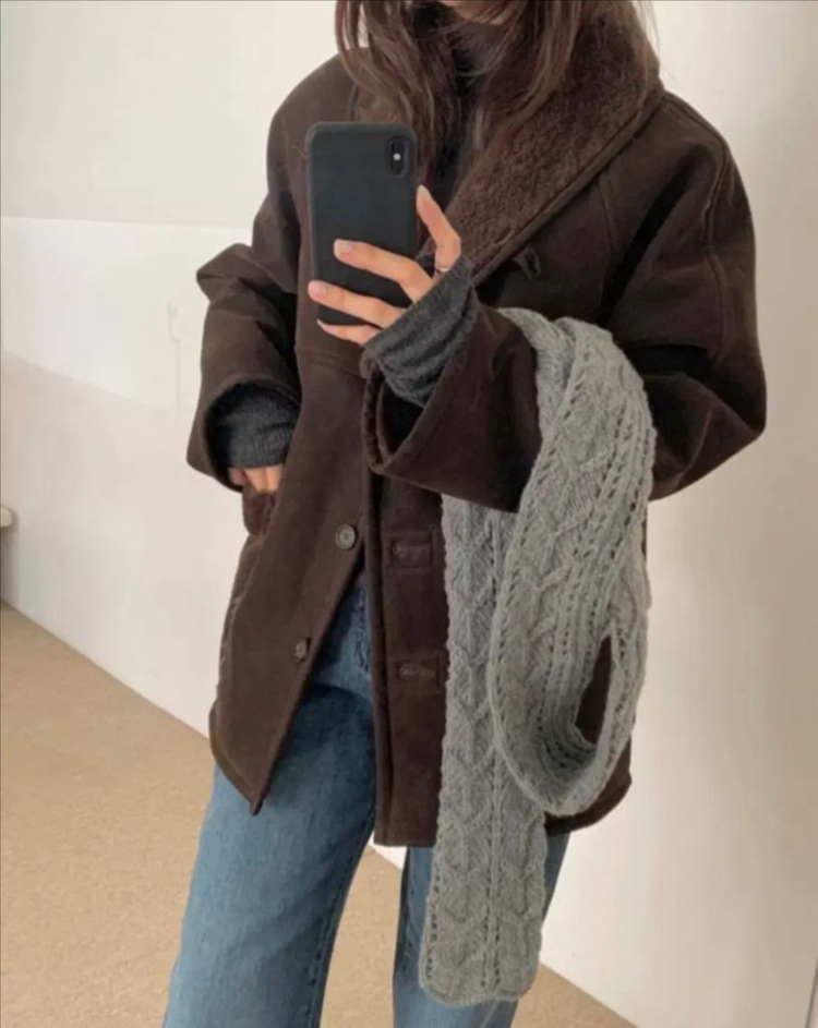 마크들리딥뮤즈조이드비비에미닝아웃모어댄예스터데이아뜰리에에디션아키텍트모노심슨미뉴에트므앤아루드그랑블룸비애브선트마인디드라룸--3