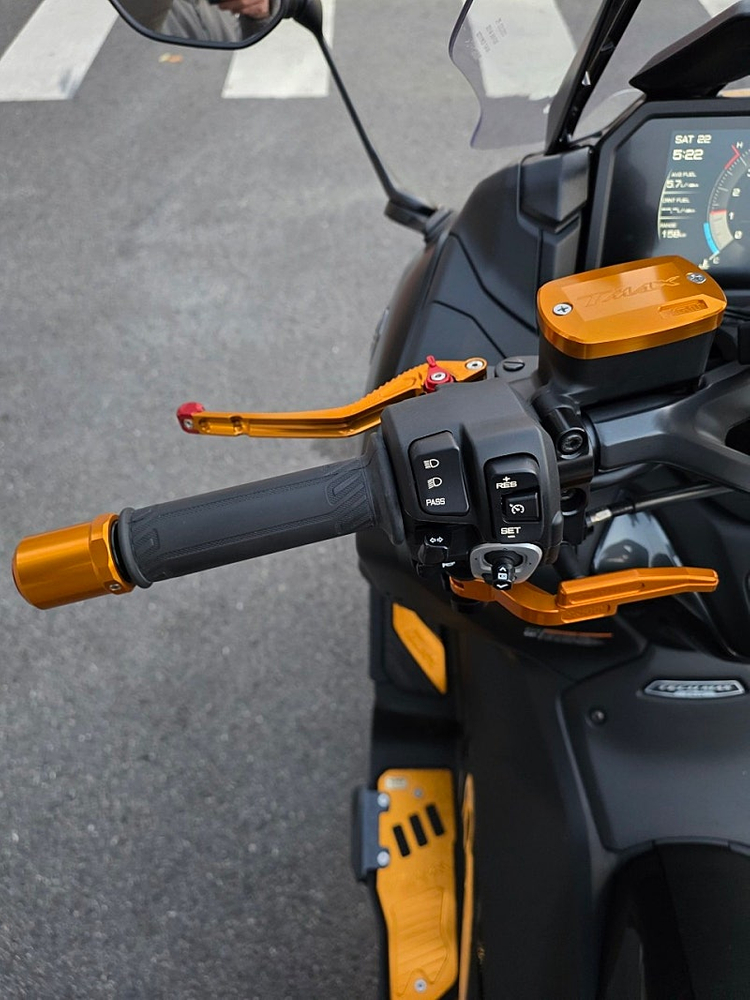 2024년10월식 야마하 티맥스560 팝니다 이미지