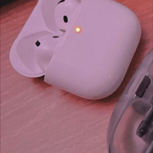 에어팟4 anc 노캔 박스x 팝니다