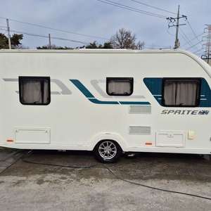 스위프트 알파인4 카라반, 2018년식, 판매가 1,999만원