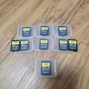 SD TOUGH 128 , 256 팝니다.