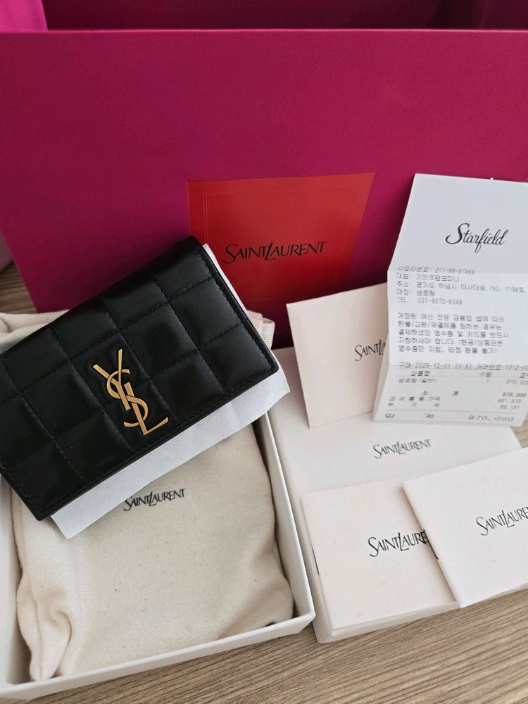 [새상품]생로랑마틀라세 카산드라 까레 지갑 (블랙)--3