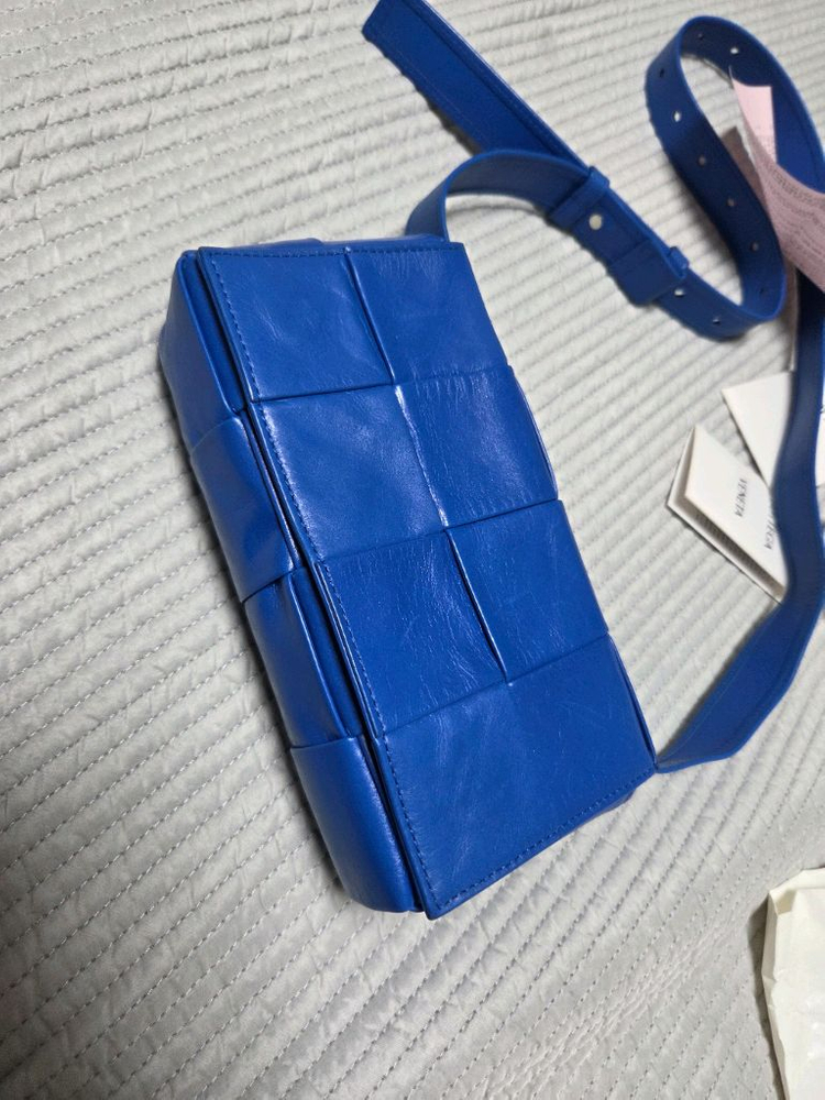 보테가베네타 레더 카세트백--2