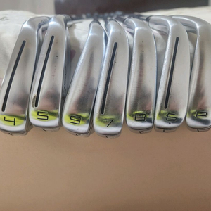 테일레메이드 P790 아이언 4번부터 P까지 7개 세트 경량스틸 950R 당근합니다