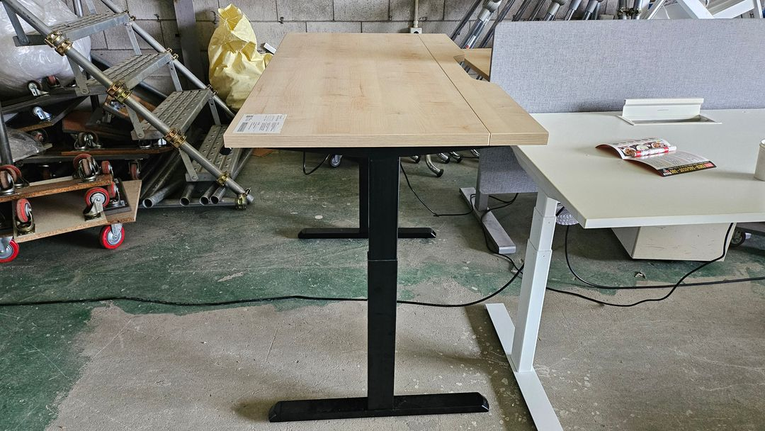 데스커 전동 높이조절 책상 컨트롤스위치 DSDM 1400--4