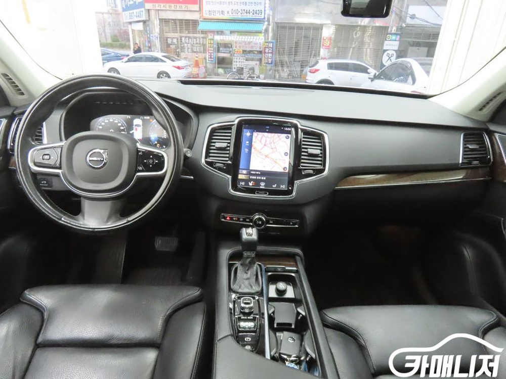 [볼보]XC90 2세대 2.0 D5 AWD 모멘텀 (7인승) #2026년특가--6