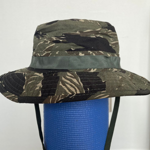 타이거스트라이프 부니햇 베트남