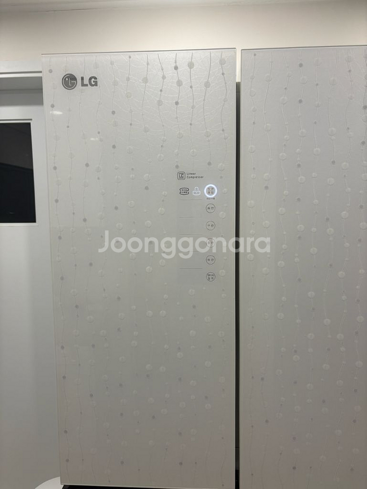 LG 디오스 4도어 김치냉장고 화이트--1