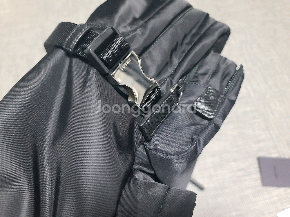 프라다 백팩 2vz101 캐리어백팩 리나일론 사피아노 백팩--5
