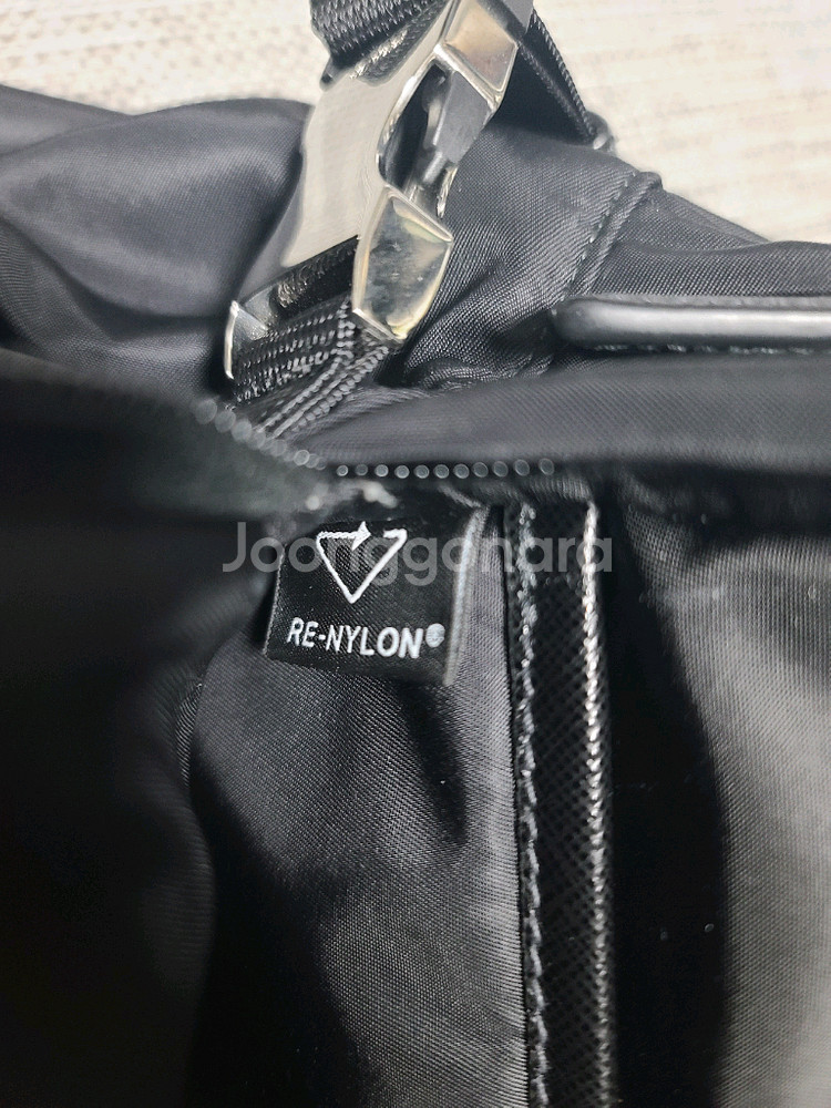 프라다 백팩 2vz101 캐리어백팩 리나일론 사피아노 백팩--7