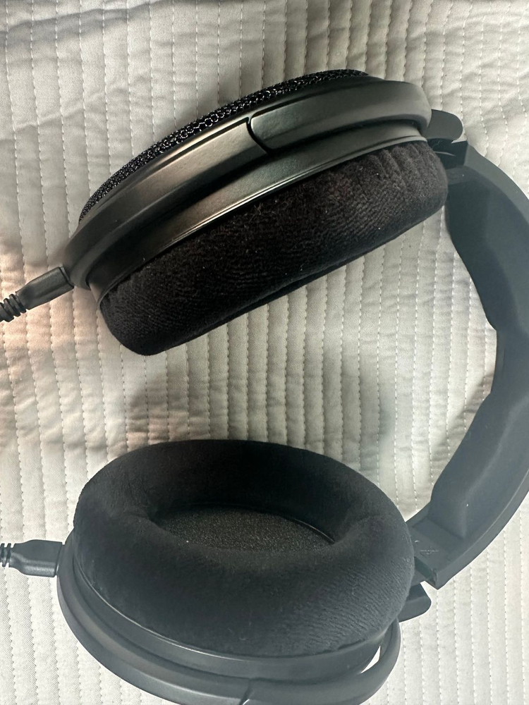 젠하이져 hd660s2 판매해봅니다! 새상품입니다!!--1