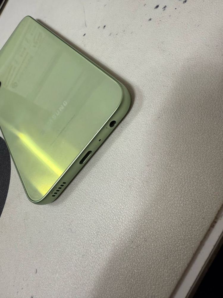 갤럭시A24 무잔상--3