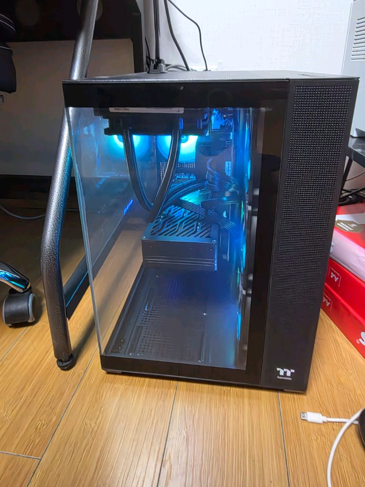 고사양 컴퓨터 본체 팝니다--0