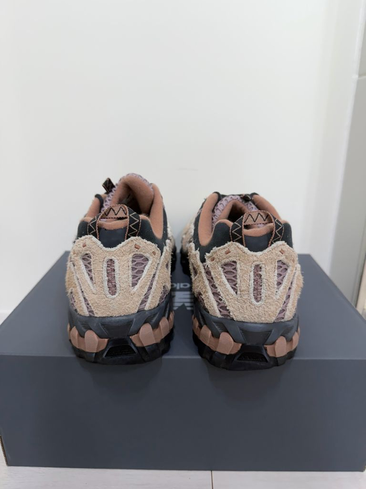 뉴발란스x999휴머니티 ml610 285 이미지