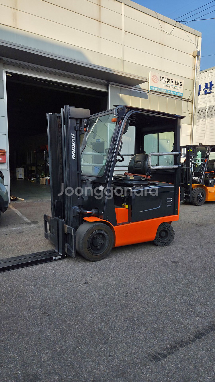 두산2톤 b20s-5 중고지게차 판매--4