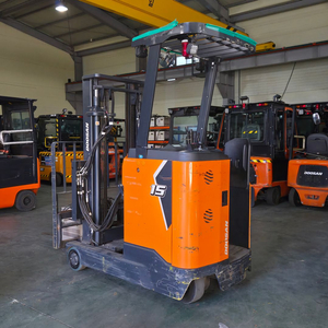 두산1.5톤 br15s-9 입식중고지게차 판매