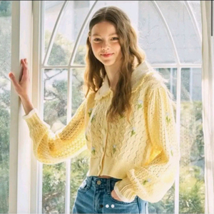 viki 비키 러블리 크롭 니트