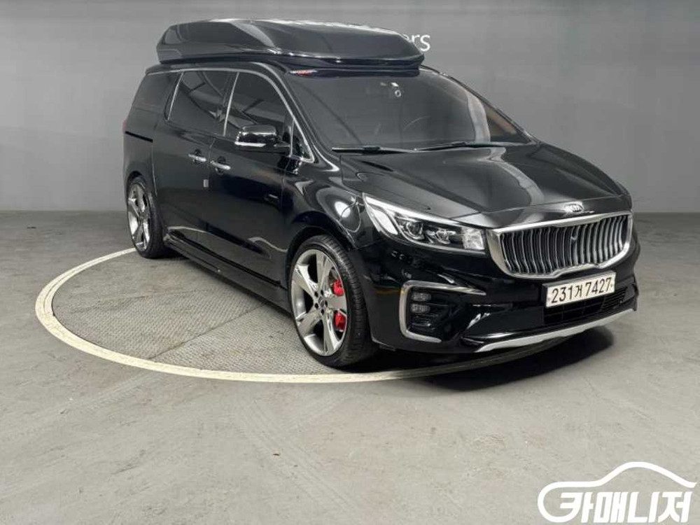 [기아]더 뉴 카니발 디젤 9인승 하이리무진(특장업체) (9인승) #2026년특가 이미지