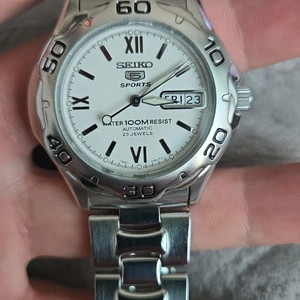 세이코 스포츠 시계