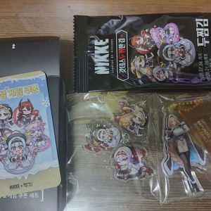 두찜 니케 스탠드 키링 C세트