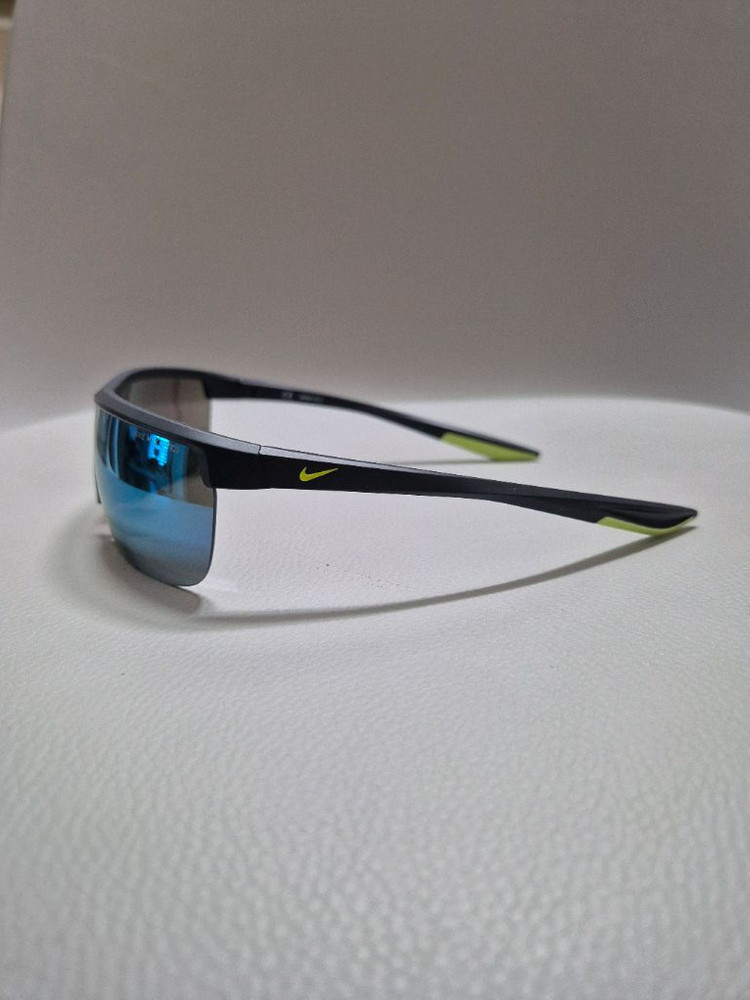 (새상품) 나이키 선글라스 템페스트M 고글--3