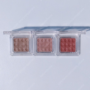 삐아 오곡시리즈 구형 아이섀도우 팥