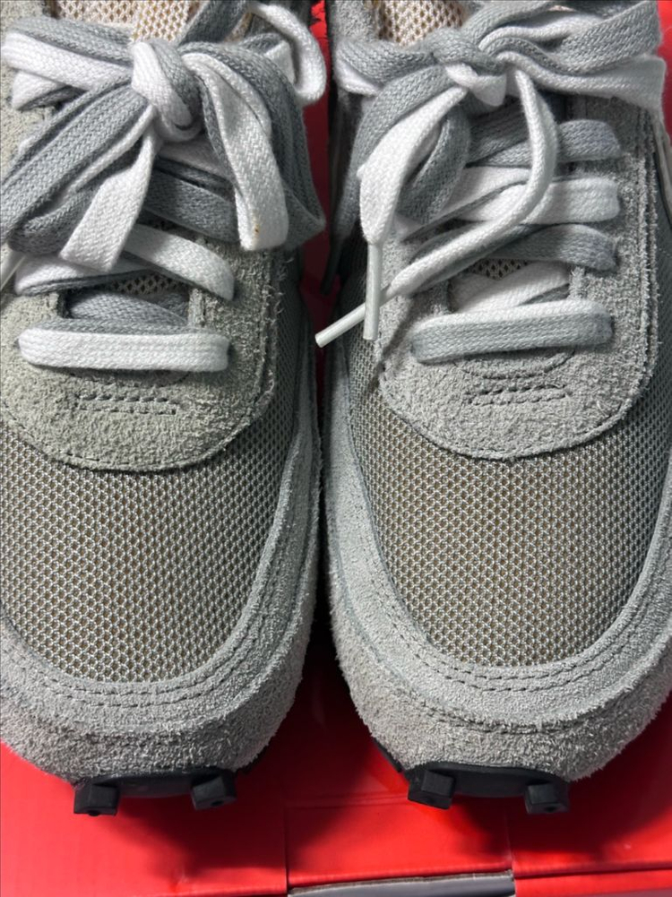 나이키 x 사카이 x 프라그먼트 LD와플 라이트 스모크 그레이265 이미지