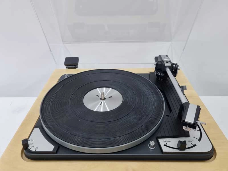 JANG`S AUDIO DUAL 1015 TURNTABLE 이미지