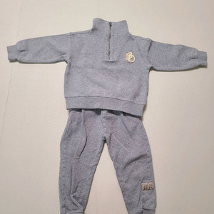 (거의새것)겨울용 블루독 반집업 맨투맨 바지 110 상하 세트(바지덤)