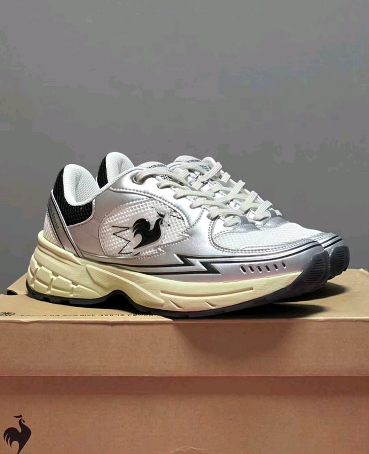 르꼬끄 클래식 운동화 250 [새상품]--3