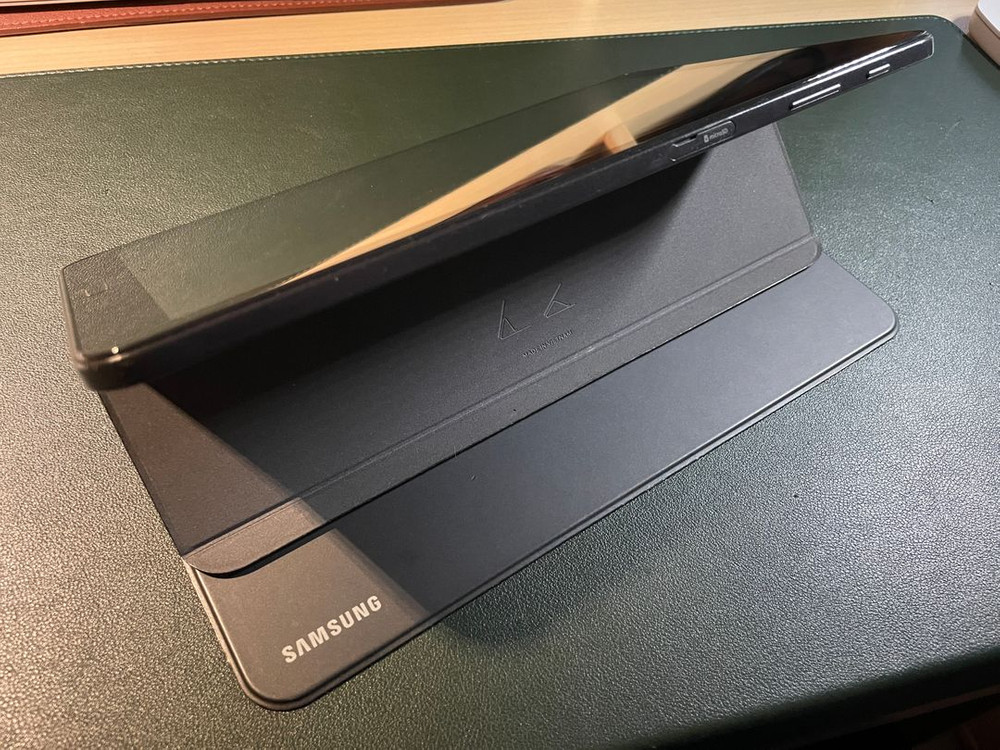 갤럭시 A6 SM-T580 블랙 32GB 판매 (정품케이스 포함)--5