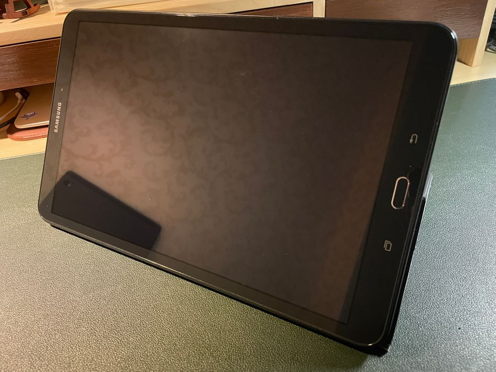 갤럭시 A6 SM-T580 블랙 32GB 판매 (정품케이스 포함)--3