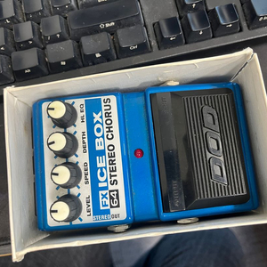 스테레오 chorus 이펙터