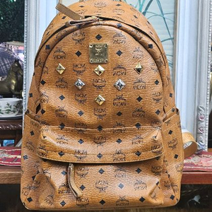 mcm모노그램 스티머 백팩