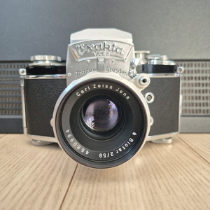 엑작타+BIOTAR 58mm