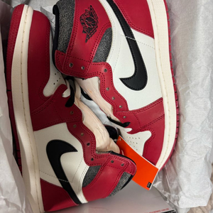 나이키 조던1레트로하이 시카고. 280사이즈 새상품2022 이미지